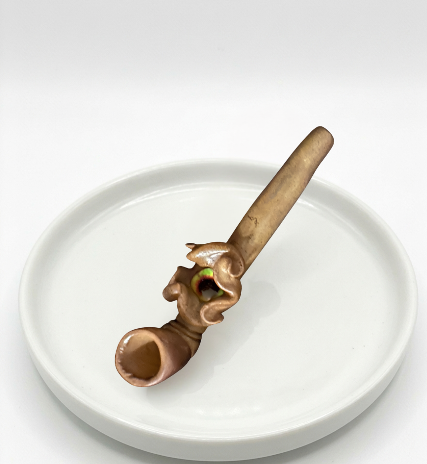Dragon Claw Eye Wand Pipe